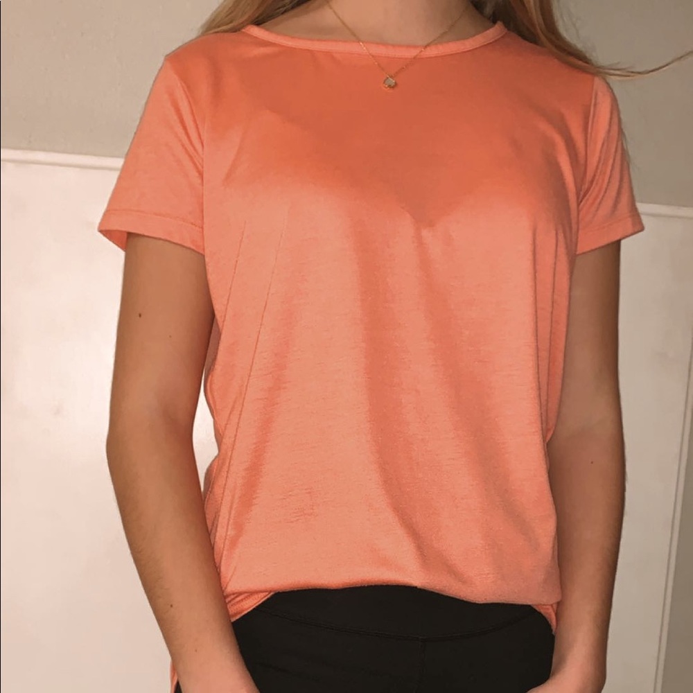 Peach colored t shirt